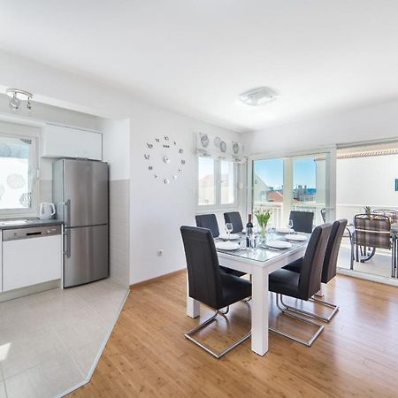 Luxury Xxl Apartment Makarska Bagian luar foto