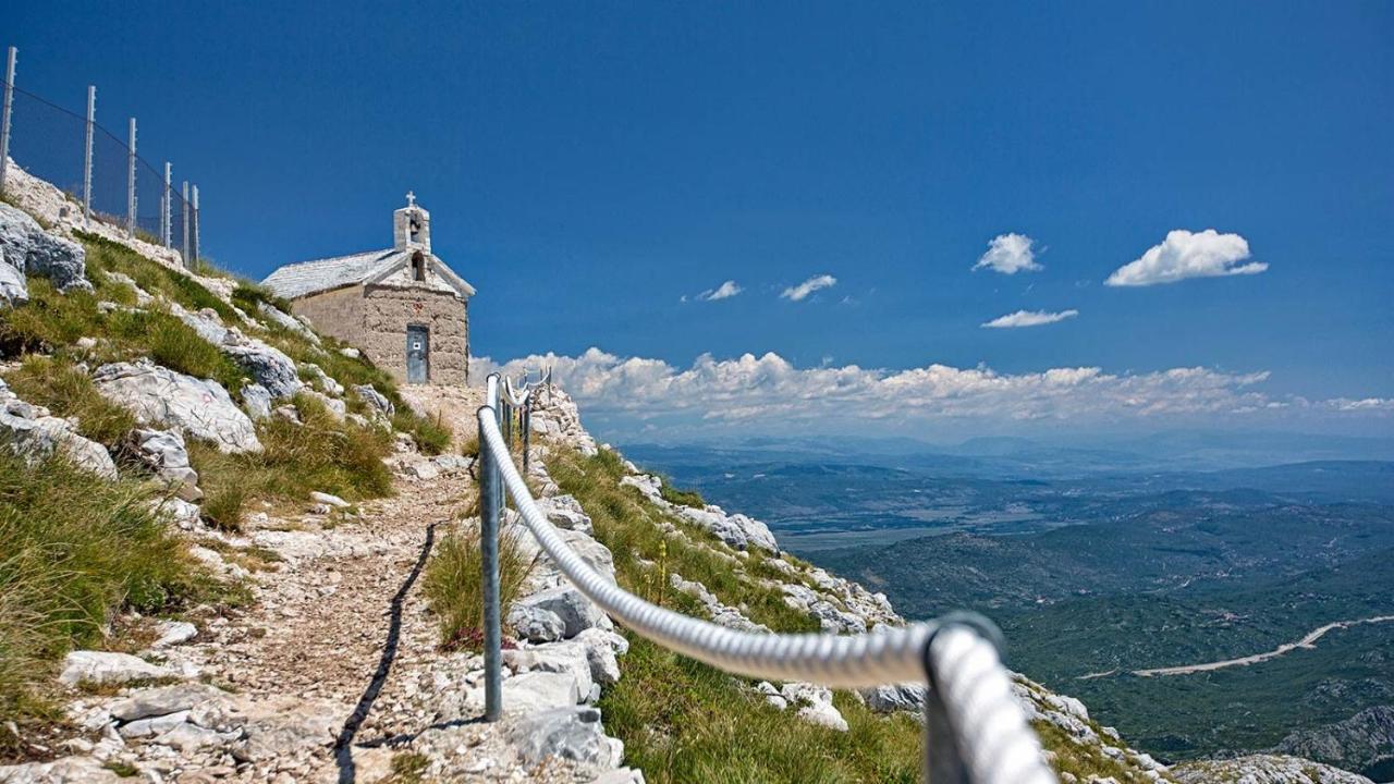 Luxury Xxl Apartment Makarska Bagian luar foto